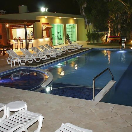 Hotel Vicino Al Mare Γκουαρούχα Εξωτερικό φωτογραφία